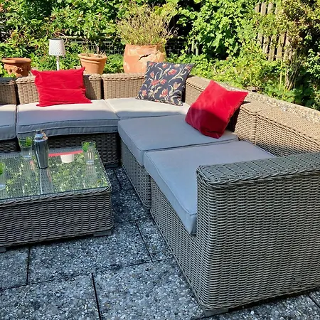 公寓 Altbau-traum Mit Riesen-dachterrasse