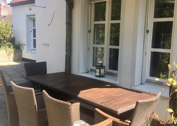 Altbau-traum Mit Riesen-dachterrasse